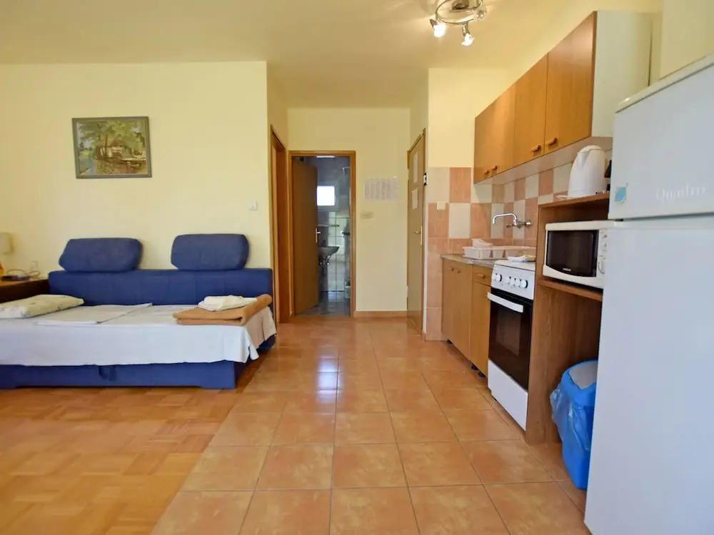 Apartments Pinka 30 M From The Sea