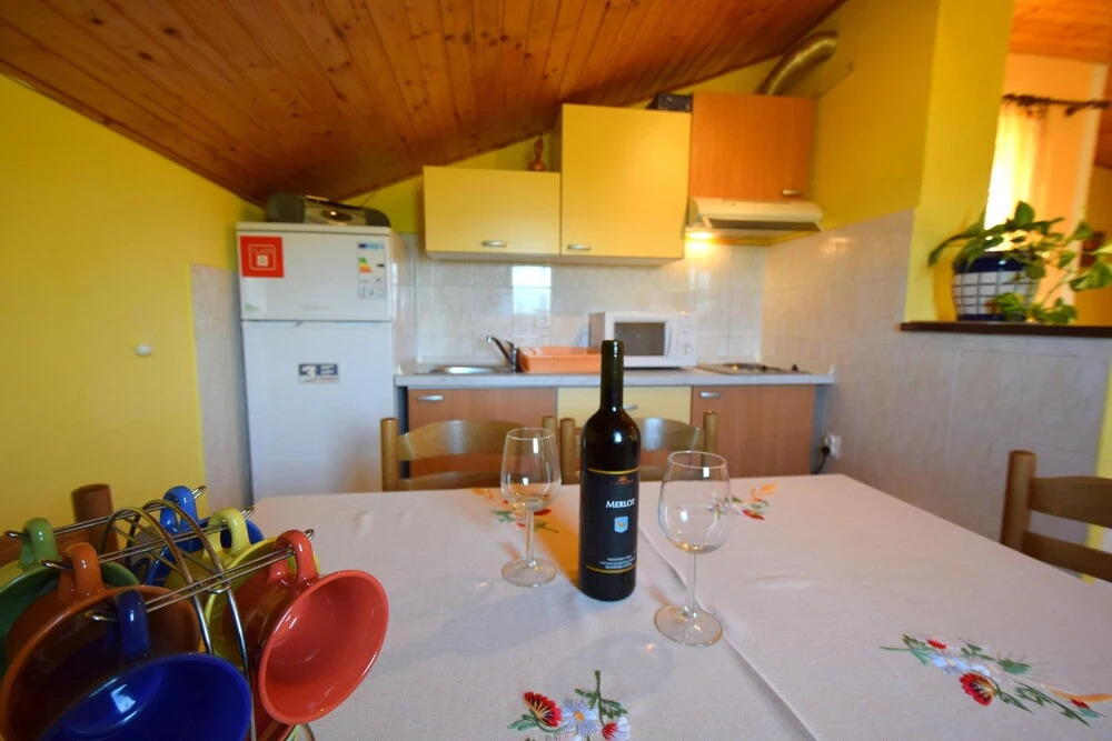 Apartments Mare