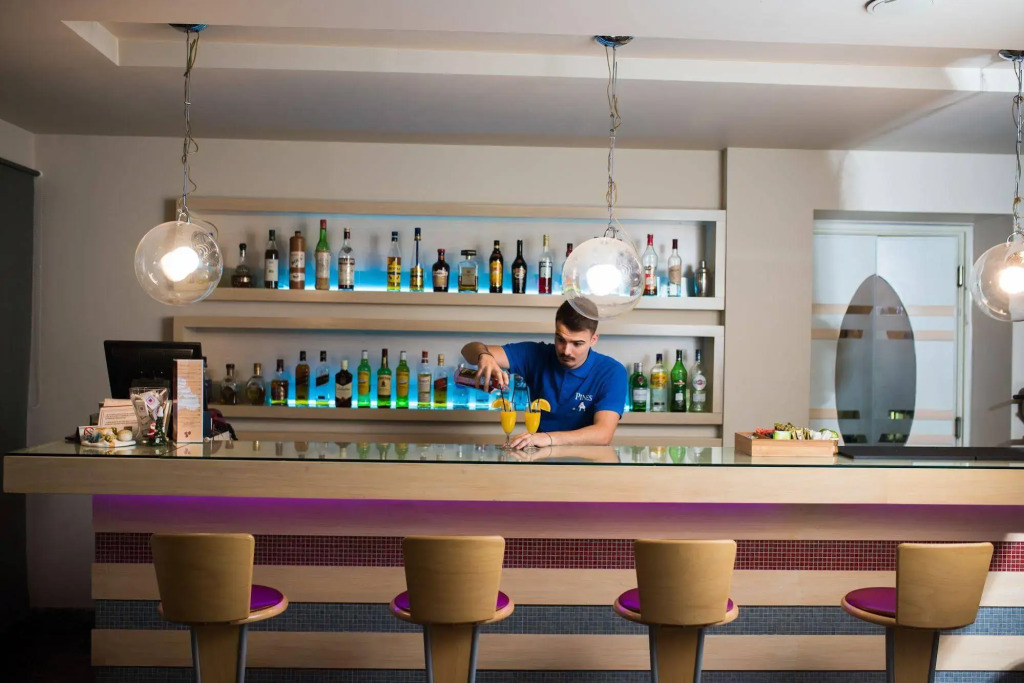 Pines Hotel