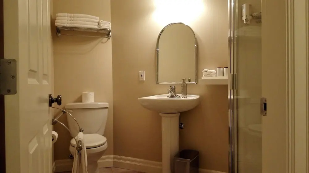 Nanaimo Ocean View Guesthouse