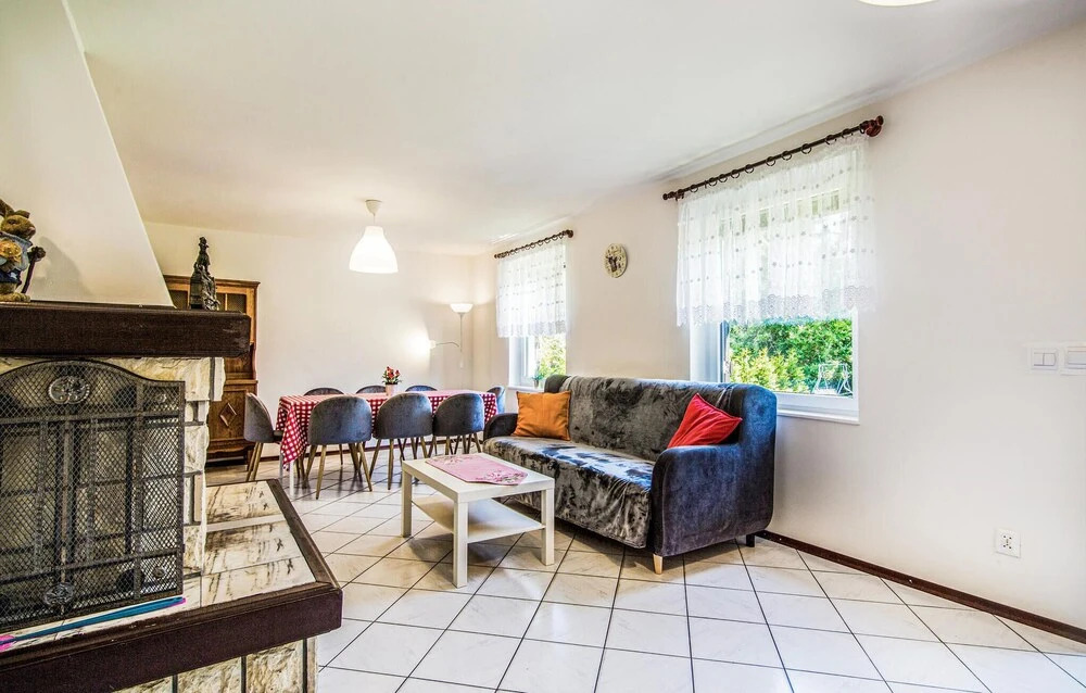 Awesome Home in Lubiatowo With 4 Bedrooms and Wifi