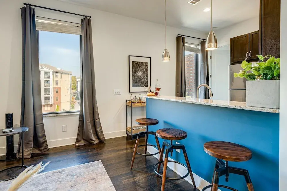 Lofts At 30th - Urban Lodge - Mins to Broadway!