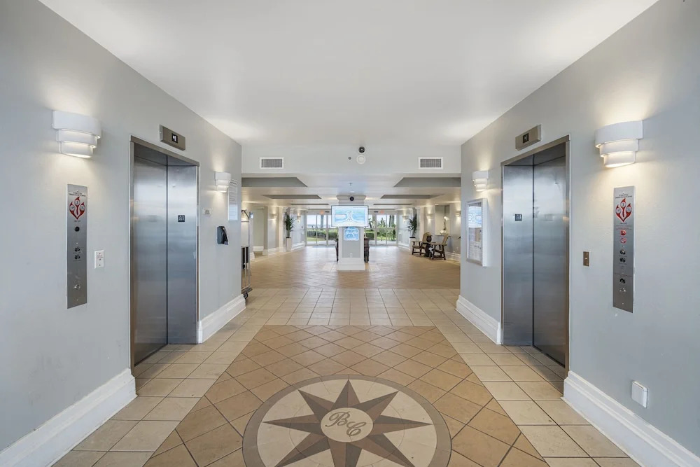The Beach Club 806C