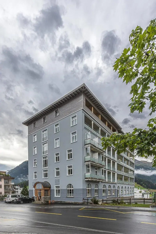 ALPINE INN Davos