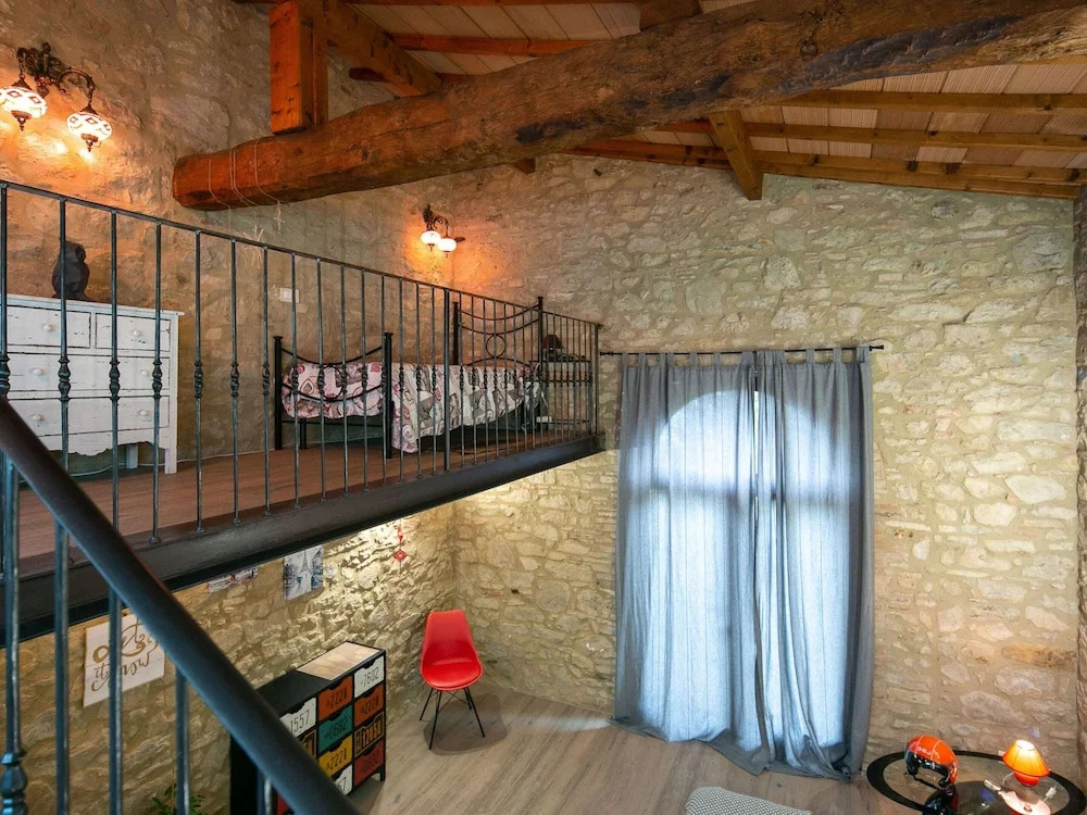 Villa in Cortona with Private Pool