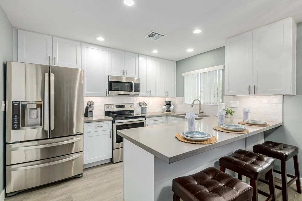 Belleview Phoenix 3 Bedroom Townhouse by RedAwning