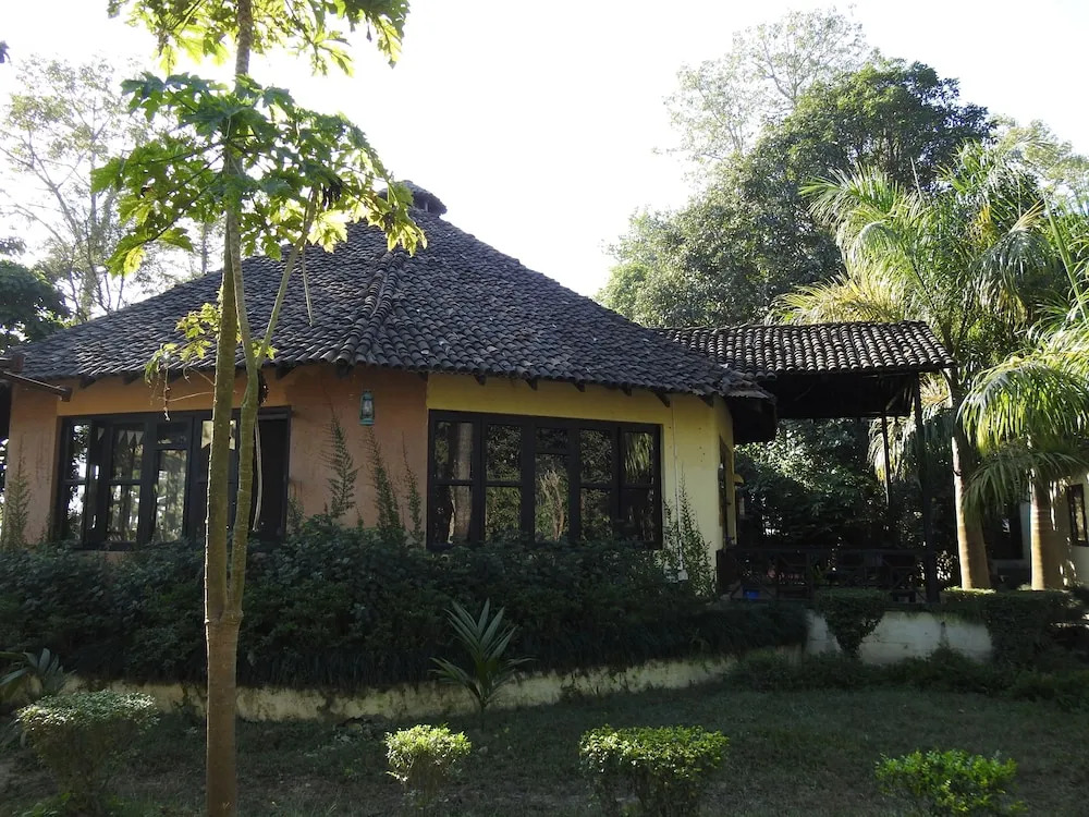 Rhino Lodge Bardia