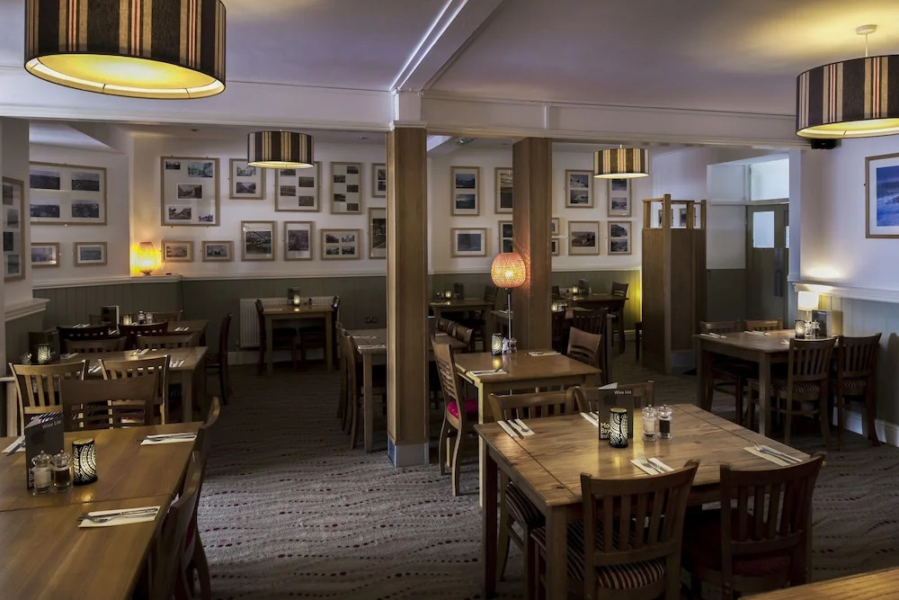 The Mounts Bay Inn