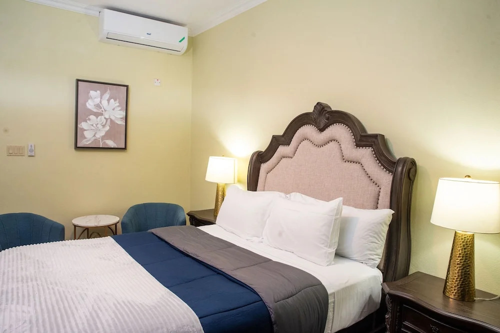 Skys Villa Resort