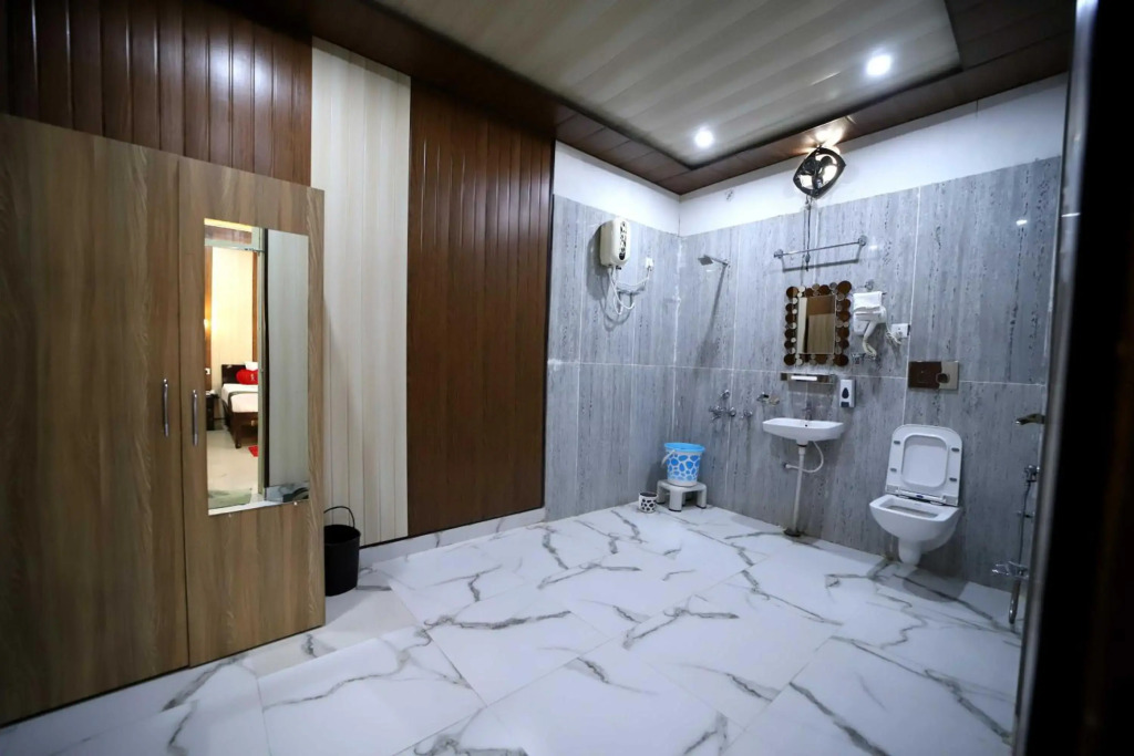Bundeli Farm Resort & Banquet Orchha