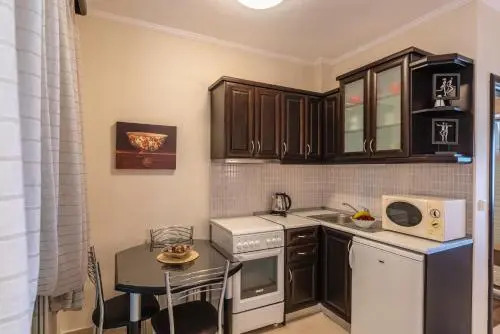 Niki Apartments