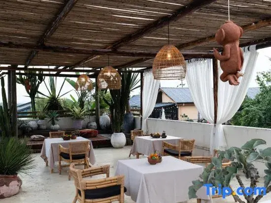 Tree-Vow Homestay