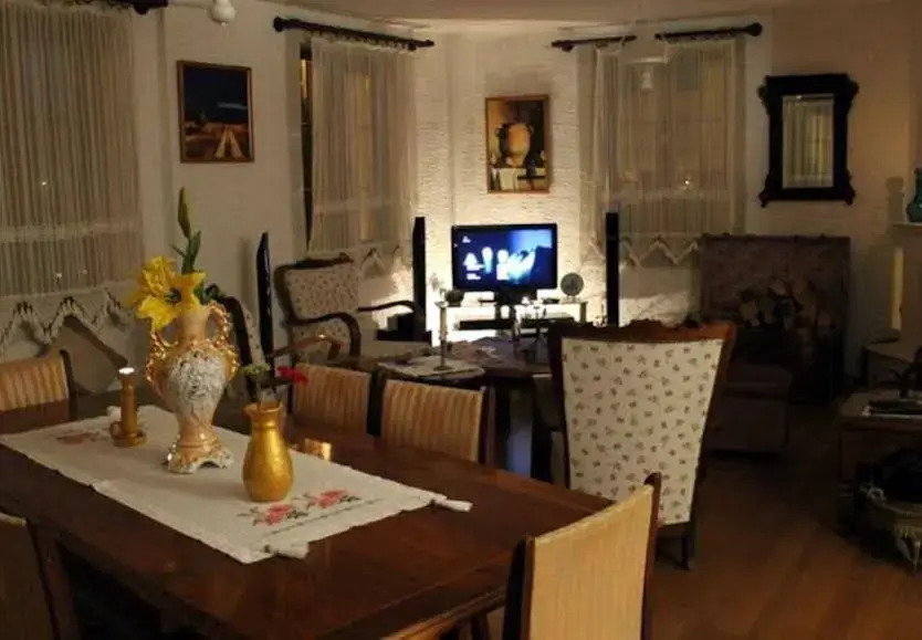 Bizim Ev Hotel