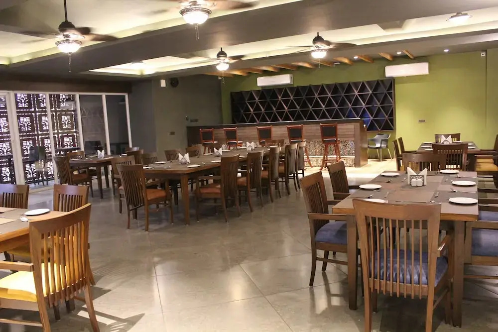 Club Anandam