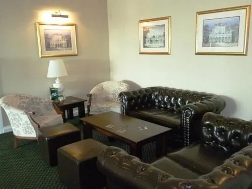 Bells Hotel
