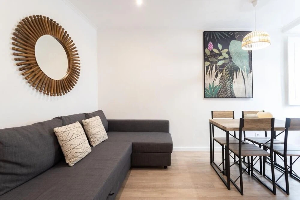 Estrela Patio Apartment by LU Holidays