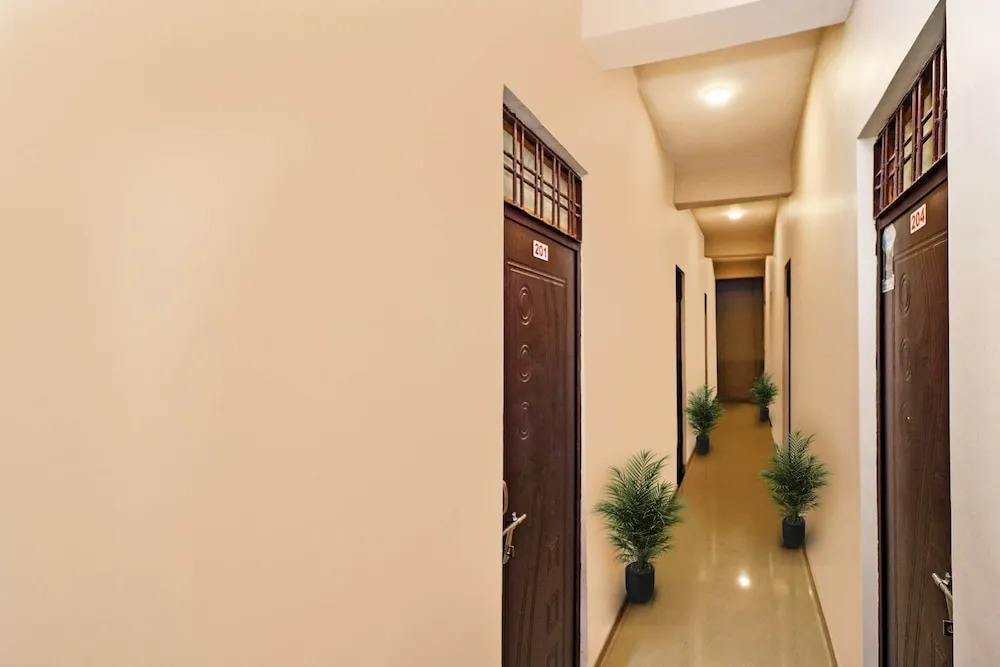 Shivram Hotel by OYO Rooms
