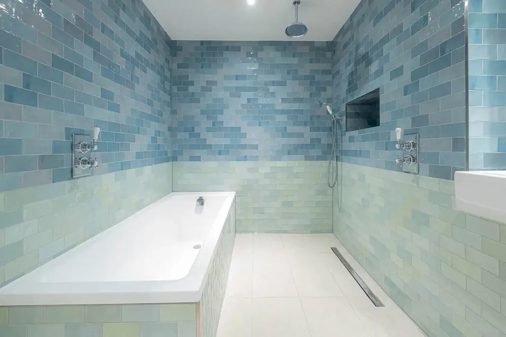 Three Bed Apts near Spitalfields Mkt