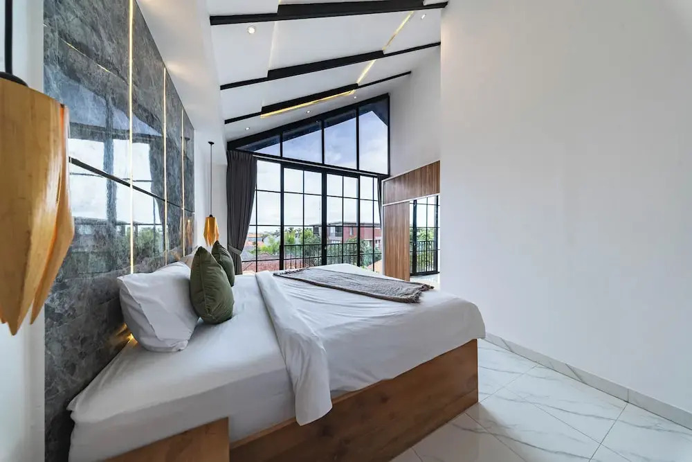 Seminyak Loft 360 by Villas R Us