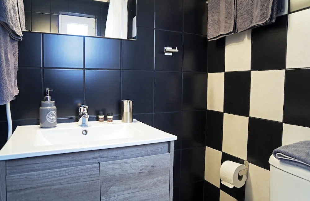 Athens Edition Guesthouse