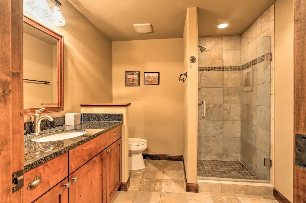 Red Lodge Townhome w/ Private Hot Tub & Mtn Views!