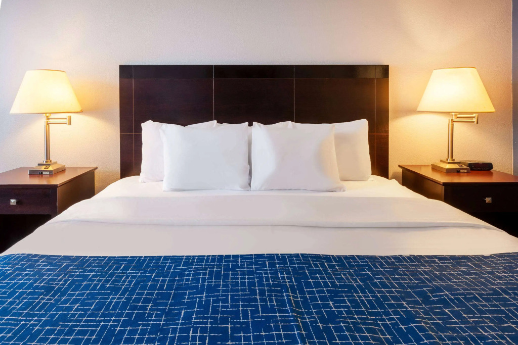 Travelodge by Wyndham Charles Town - Harpers Ferry
