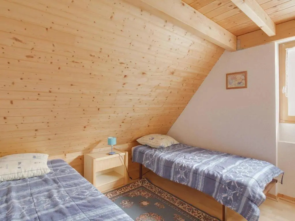 Chalet Duplex 4 Pers. à Luz-Saint-Sauveur, Cheminée, Jardin, Animaux Acceptés - FR-1-402-40