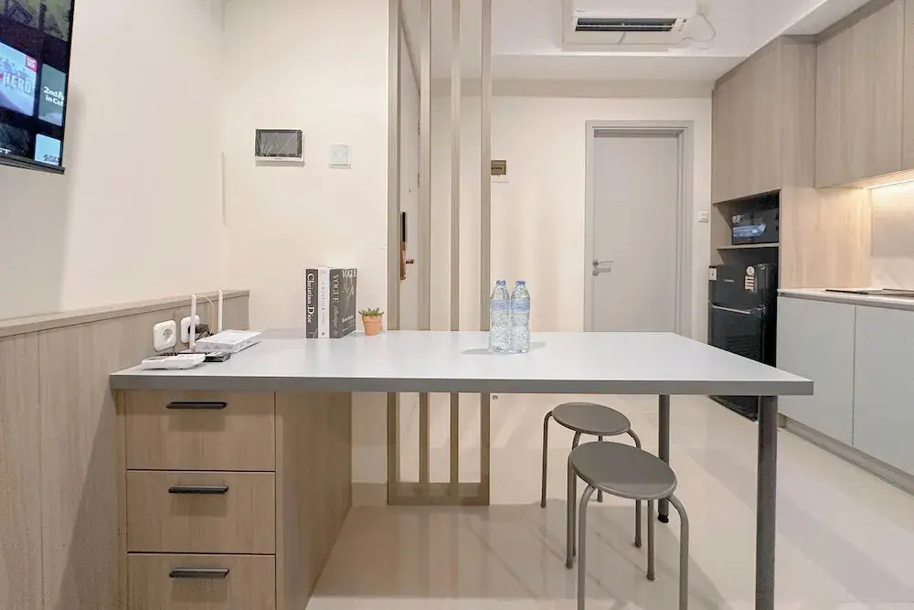 1Br Good Designed At Grand Sungkono Lagoon Apartment