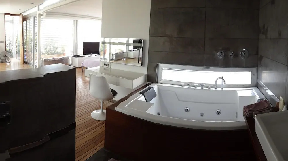 Biophilia Luxury Lofts