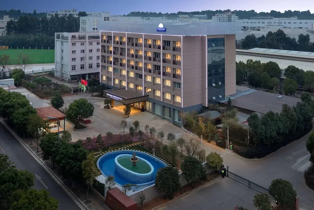 Airport Hotel