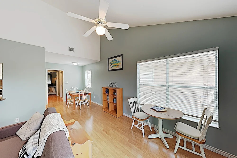 Walk To Beach! All-suite W/ Private Backyard 2 Bedroom Condo