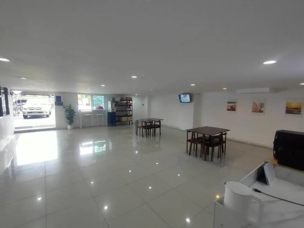 PRL Place