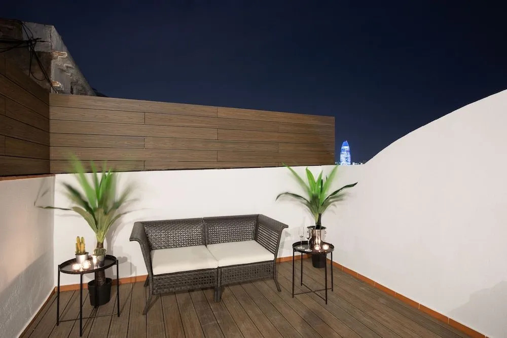 LucasLand Apartments Barcelona