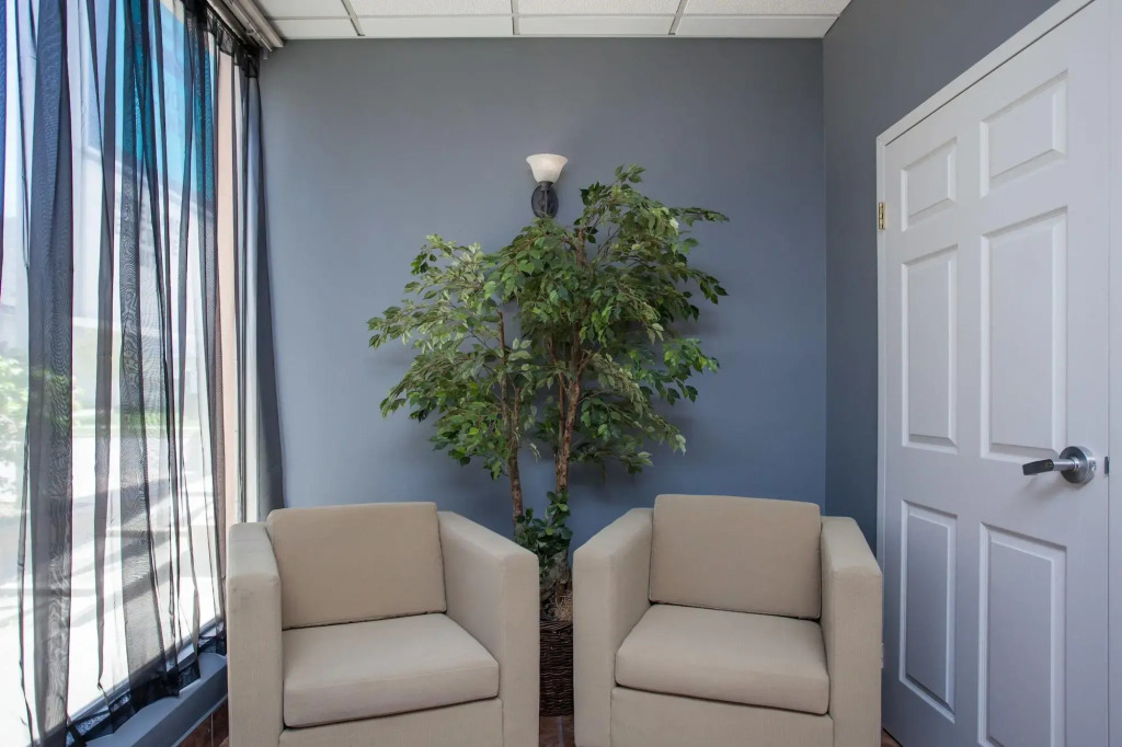 London Executive Suites Hotel