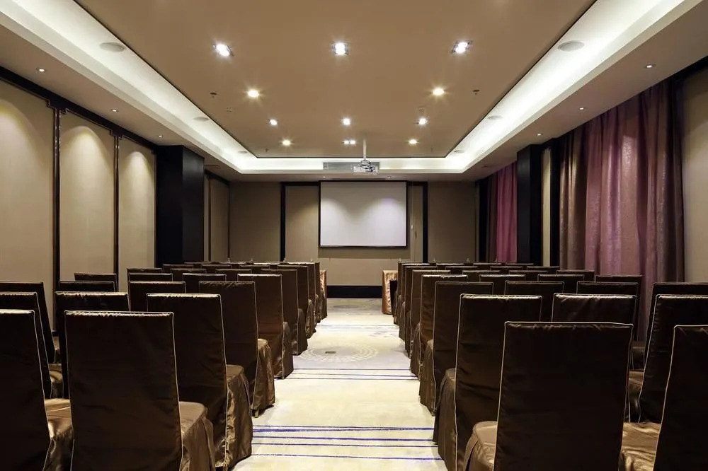 Wuhan Haiting Longan Hotel