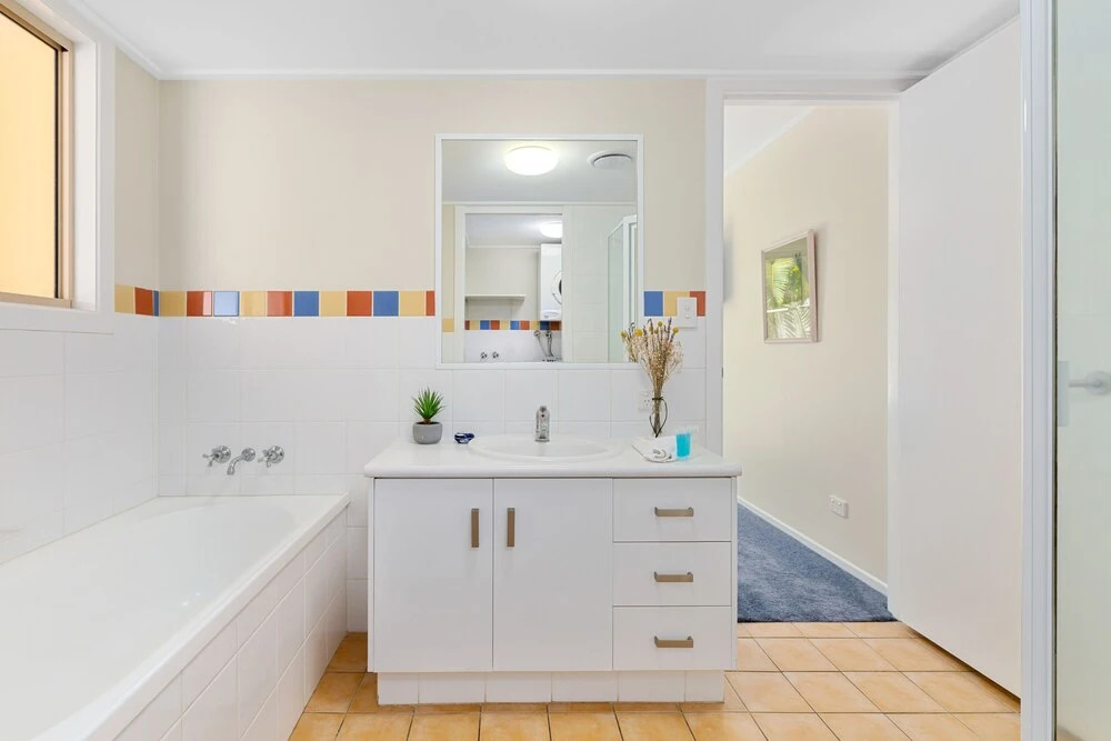 Hastings Cove Holiday Apartments