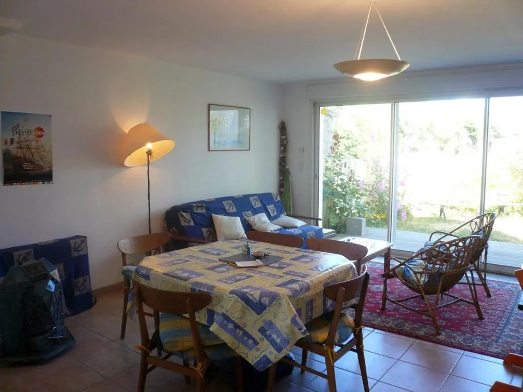 Maison mitoyenne avec jardin, terrasse et animaux admis à Sauzon - FR-1-418-160