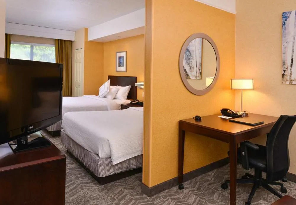 SpringHill Suites Pittsburgh Mills