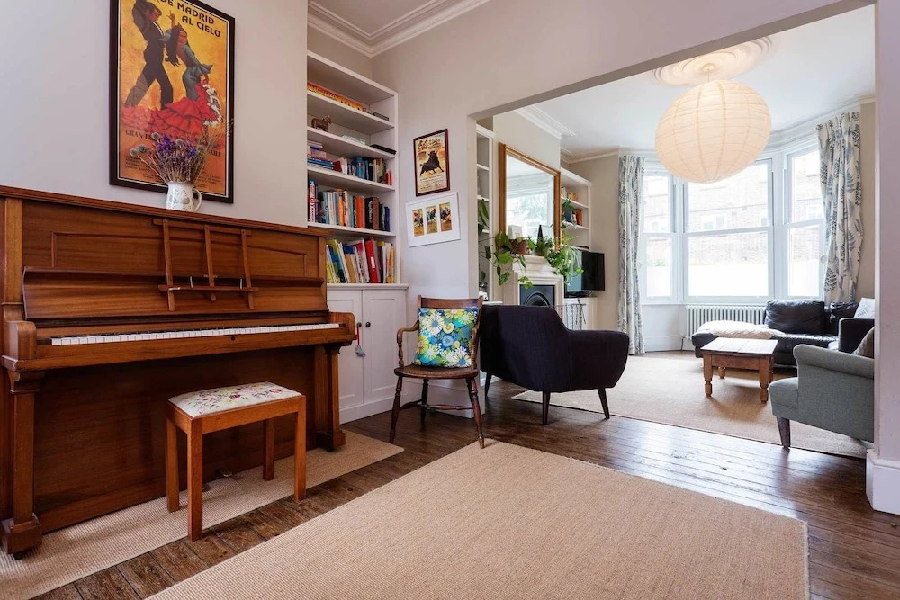 Botanical Home in East Dulwich
