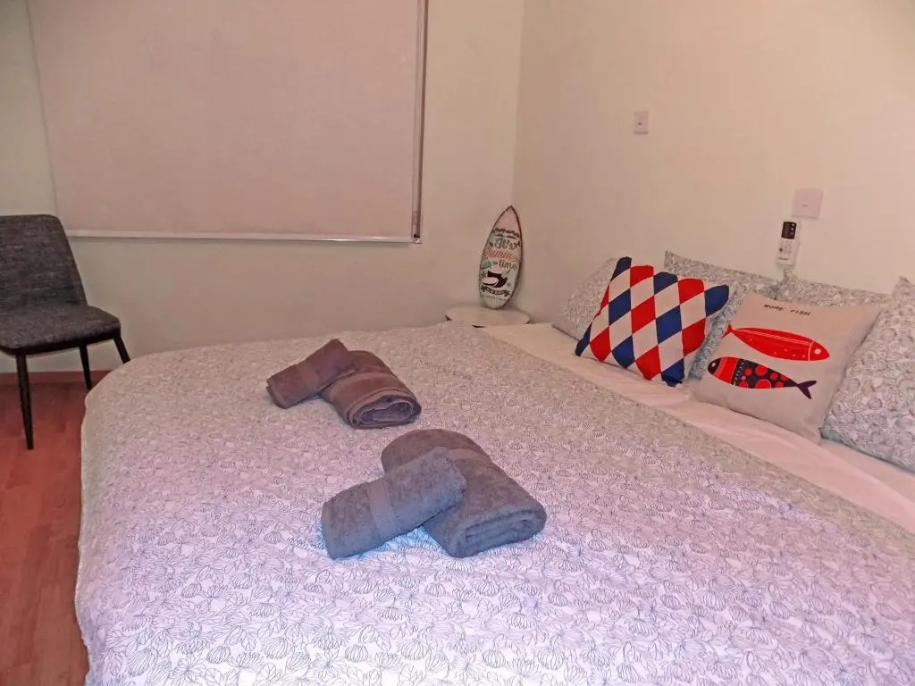 3b Seafront Retro apt - Olympic beach