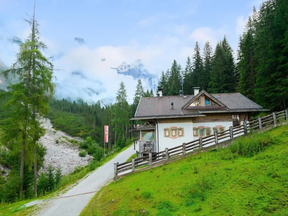 Chalet in Stubaital by Ski Slope & Sauna