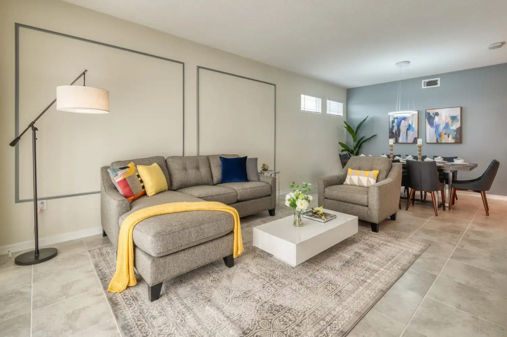 Sweet home condo with Mickey themed bedroom near Disney