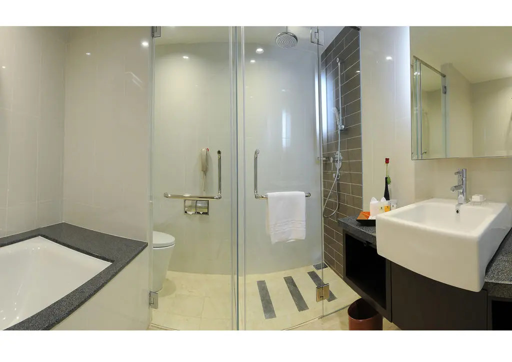 Micasa All Suites Hotel