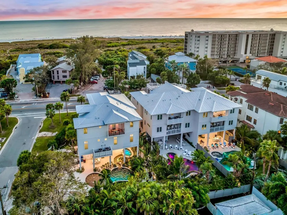 The Plaza in Siesta Key