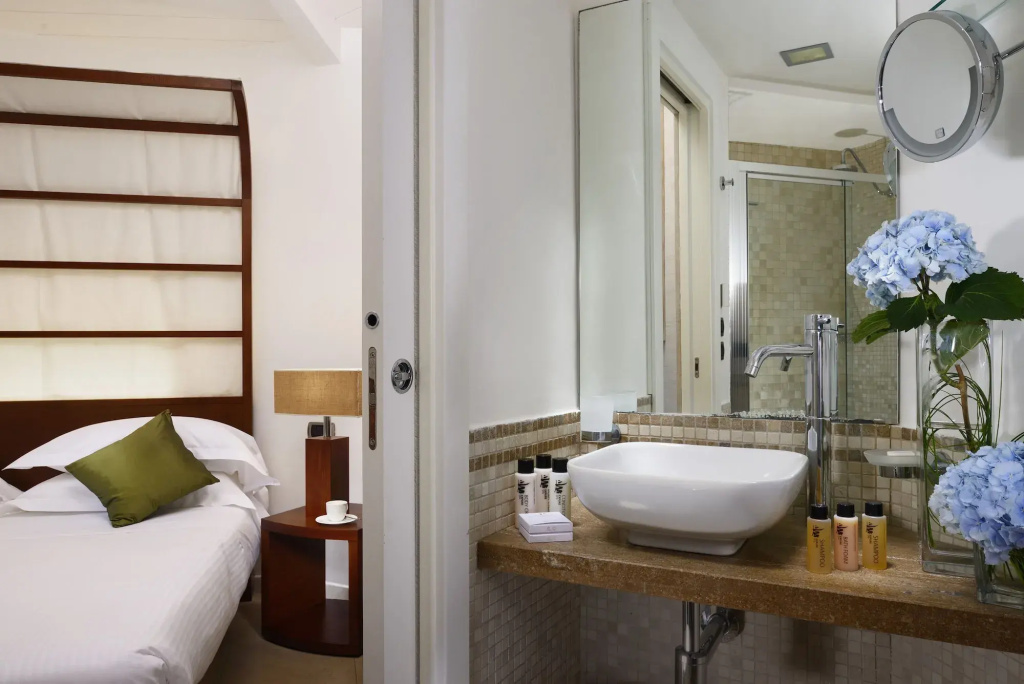 Курортный отель La Plage Resort