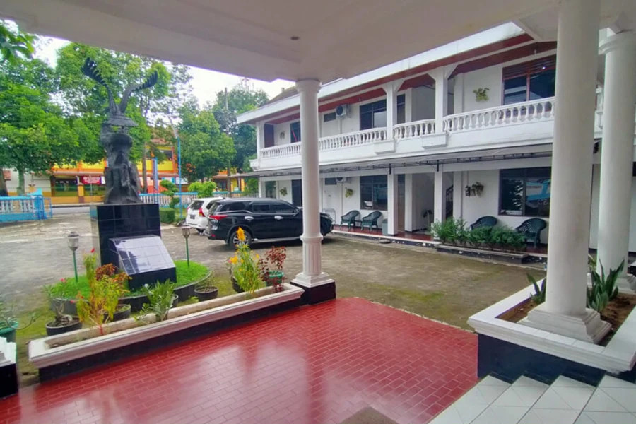 Hotel Garuda Syariah near Alun Alun Banjarnegara