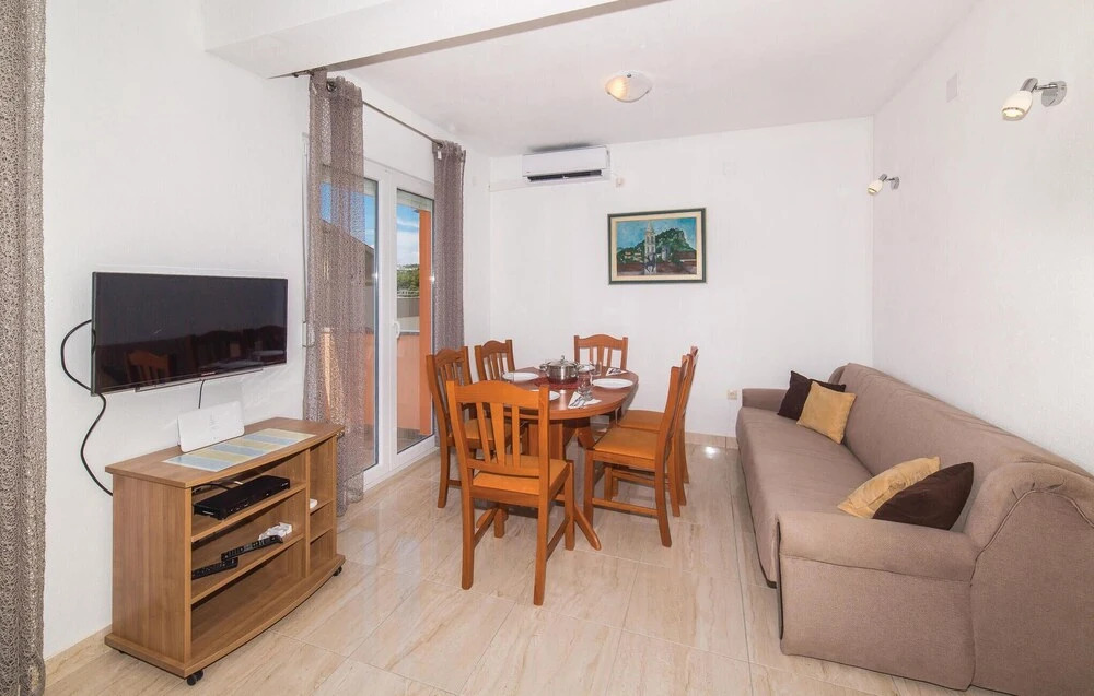 Nice Home in Sevid With Wifi and 2 Bedrooms