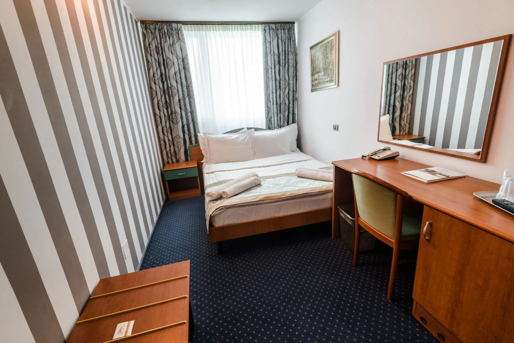 Bavaria Blu Hotel and Conference Centre