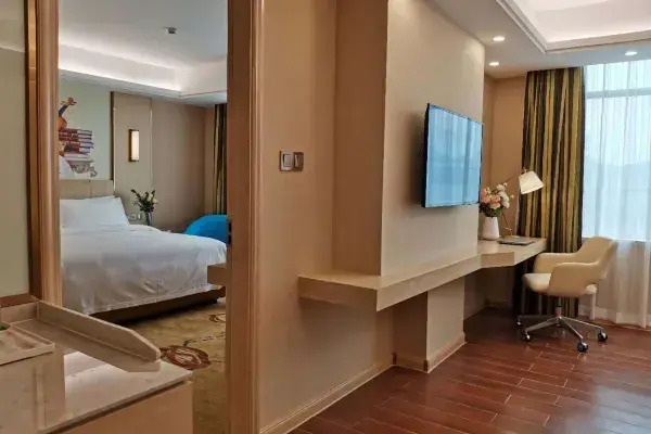 Vienna International Hotel (Dongguan Qingxi  Mountain Scenic Area)