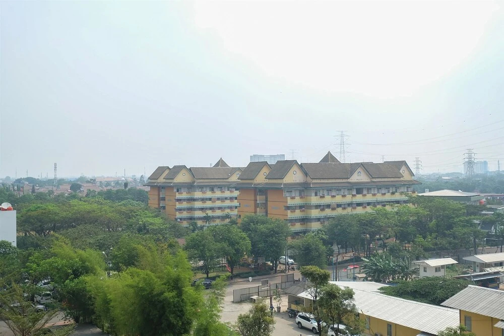 Homey Apartment @ Sentra Timur Residence